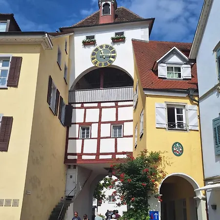 Burgblick-romantik Fuer 2 Mit Seesicht Apartment Meersburg