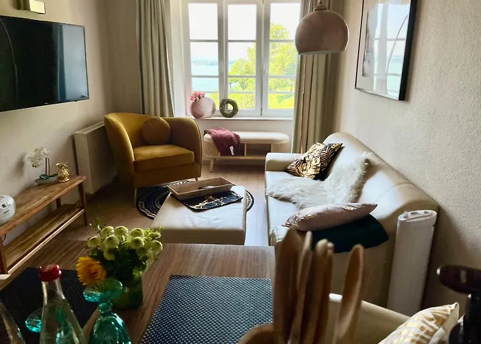 Burgblick-romantik Fuer 2 Mit Seesicht